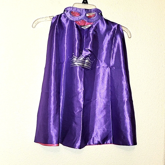 Miss Super Hero reversible cape 2 piece set, Pink/ Purple, GUC - Picture 2 of 6